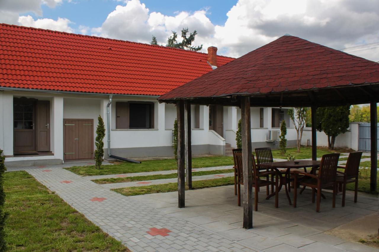 Das Blaue Haus Guesthouse - Kovacshida Exterior photo